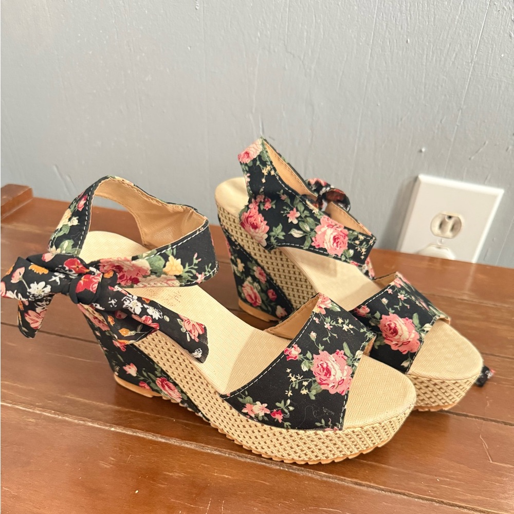 Floral Wedge Sandals